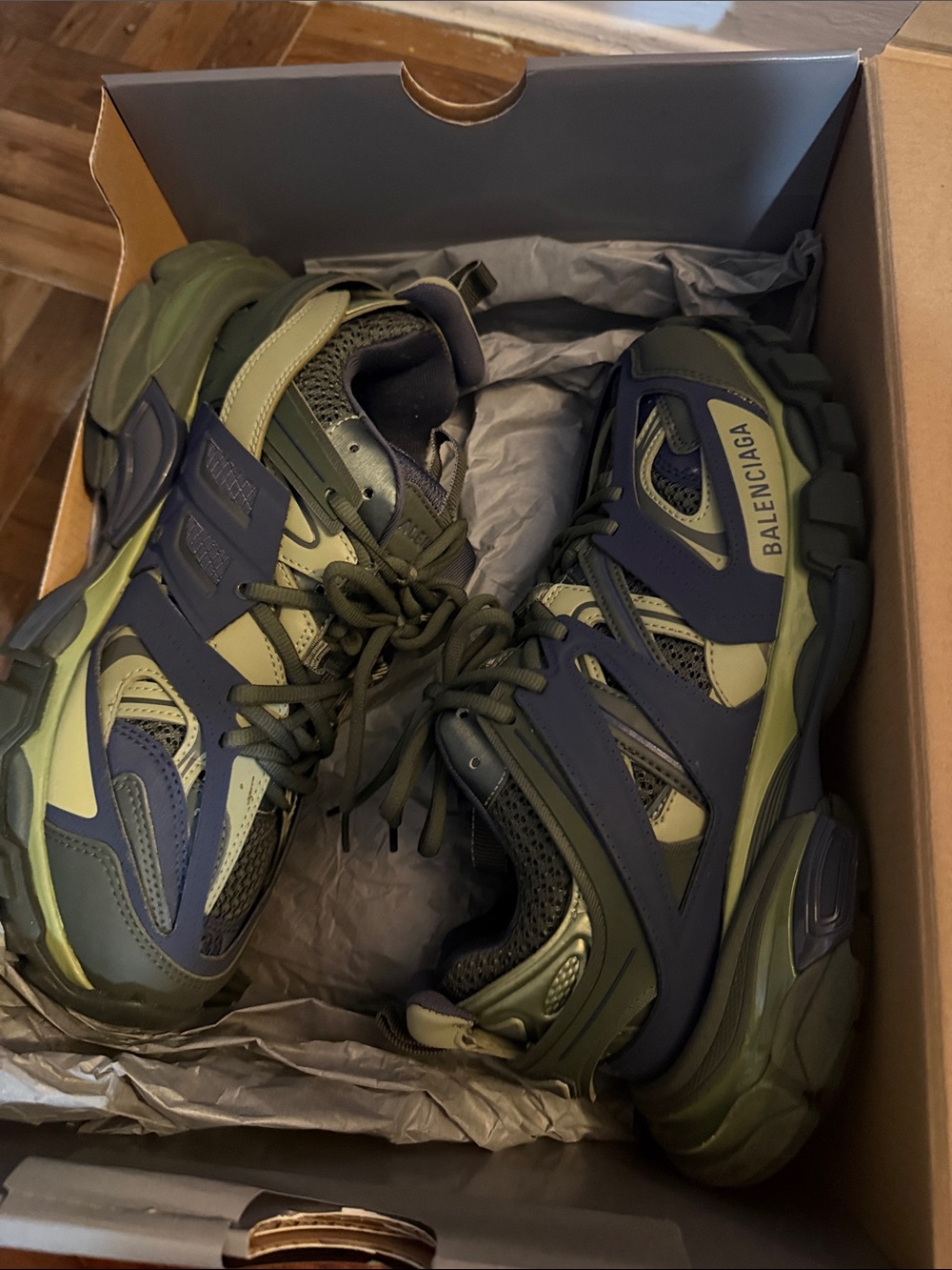 Women’s Balenciaga track sneaker